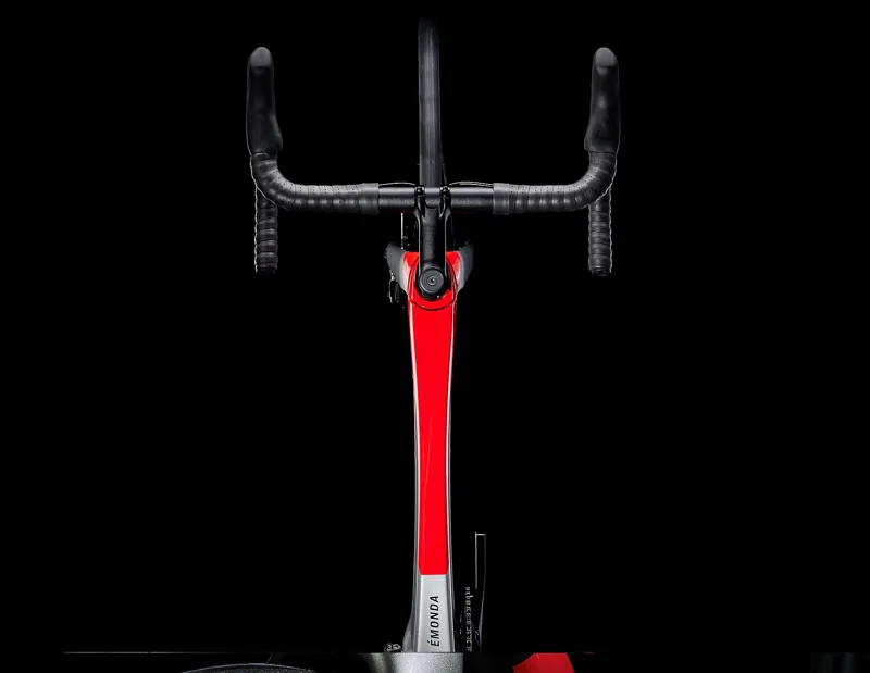Trek Emonda SL 6 Di2 Carbon Road Bike in Quick silver/ Red Size 54-5